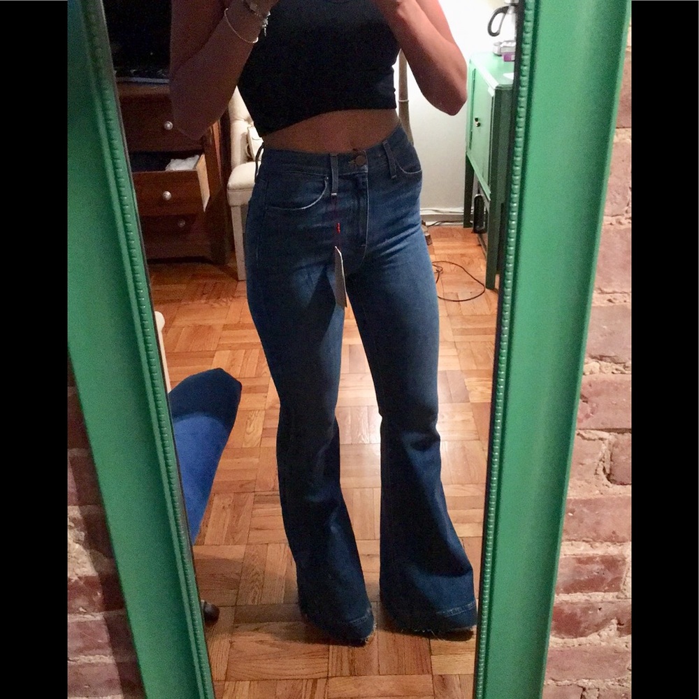 AO. La by Alice and Olivia jeans